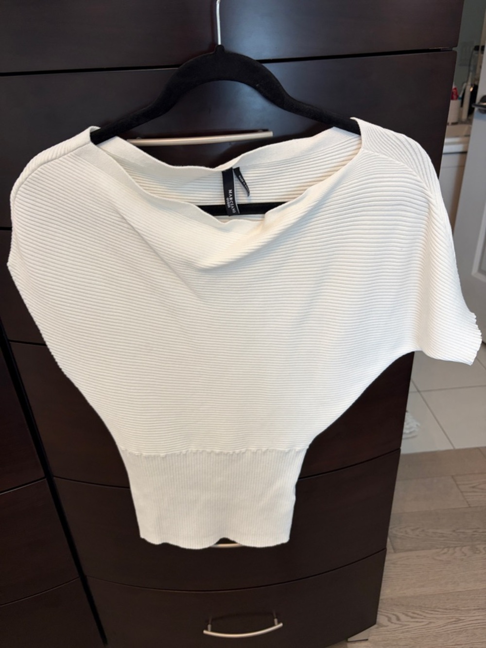 Marciano White Ribbed Boatneck Sweater very good condition